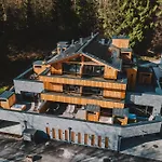 Goldjuwel - Luxury With Private