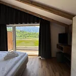 Goldjuwel - Luxury With Private