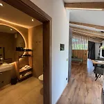 Goldjuwel - Luxury With Private מלון דירות