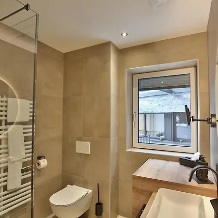 Apartahotel Goldjuwel - Luxury With Private *