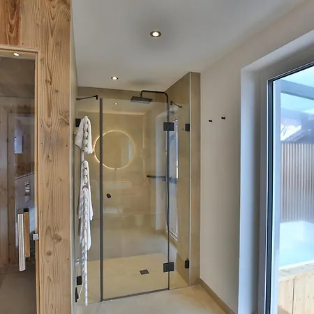 Goldjuwel - Luxury With Private Aparthotel Goldegg