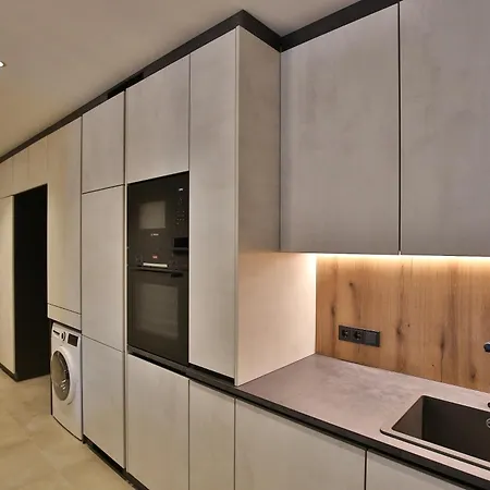 Goldjuwel - Luxury With Private