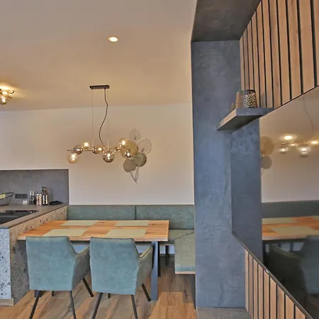Goldjuwel - Luxury With Private Appart hôtel *