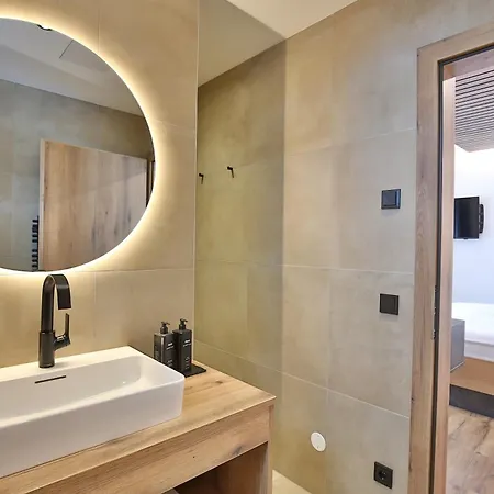 Goldjuwel - Luxury With Private 4* 戈尔德格