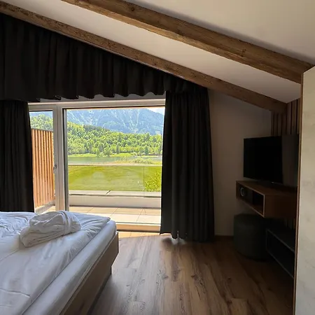 Goldjuwel - Luxury With Private