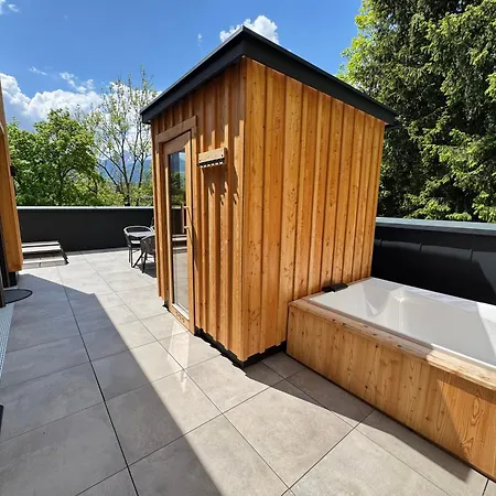 Goldjuwel - Luxury With Private *