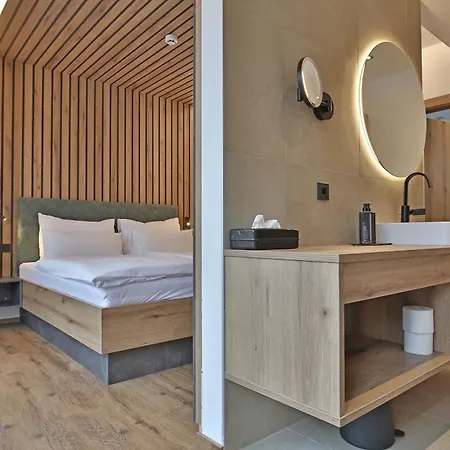 Goldjuwel - Luxury With Private