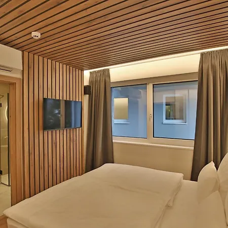 Goldjuwel - Luxury With Private *
