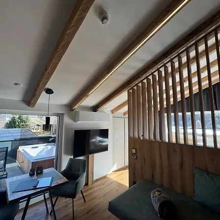 Goldjuwel - Luxury With Private Aparthotel Goldegg im Pongau