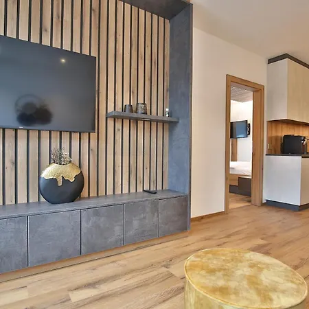 Goldjuwel - Luxury With Private 4* Goldegg