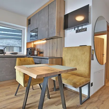 Aparthotel Goldjuwel - Luxury With Private Goldegg