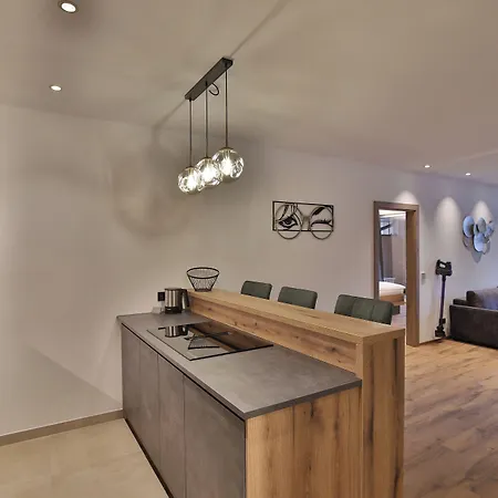 Goldjuwel - Luxury With Private Aparthotel