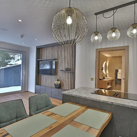 Aparthotel Goldjuwel - Luxury With Private Goldegg