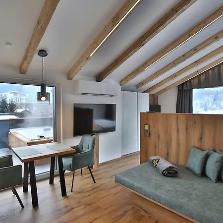 Goldjuwel - Luxury With Private Aparthotel 4*