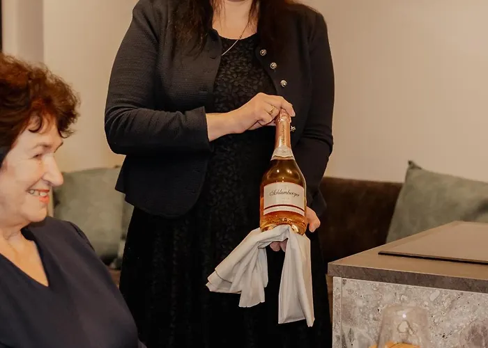 Goldjuwel - Luxury With Private