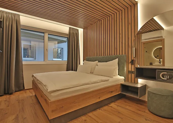 Goldjuwel - Luxury With Private Lägenhetshotell 4*