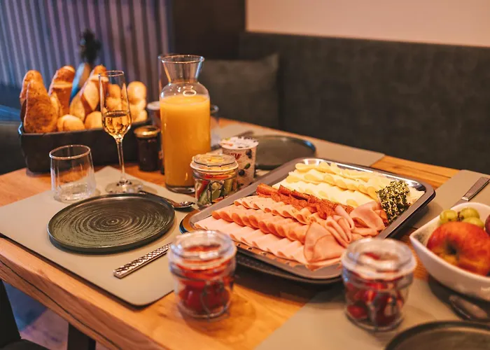 Goldjuwel - Luxury With Private 4*