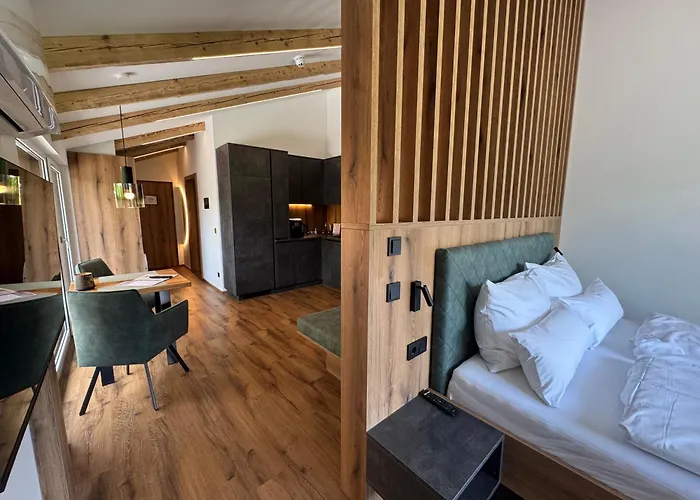 Goldjuwel - Luxury With Private